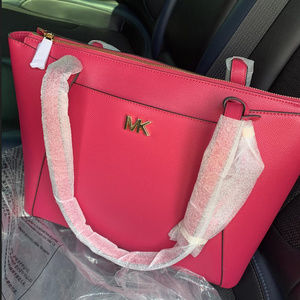 New Michael Kors Pink Bag